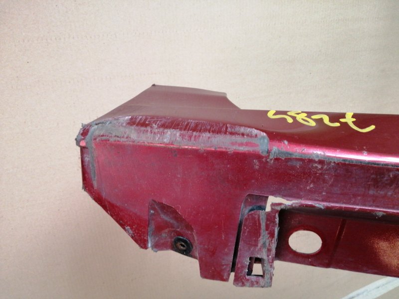 Накладка порога наружная левая LEXUS CT200 11-17 1.8 2ZRFXE