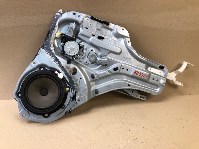 Запчасть стеклоподъемник задний правый KIA SOUL AM 08-13 2011 G4NA 83402-2K001 Б/У Стеклоподъемник задний правый KIA SOUL AM 08-13 2011 G4NA 83402-2K001 Б/У