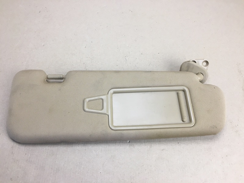 Запчасть козырек солнцезащитный правый HYUNDAI SONATA YF 10-14 2012 Седан 2.4 G4KK 85202-4R021-YDA Б/У Козырек солнцезащитный правый HYUNDAI SONATA YF 10-14 2012 Седан 2.4 G4KK 85202-4R021-YDA Б/У