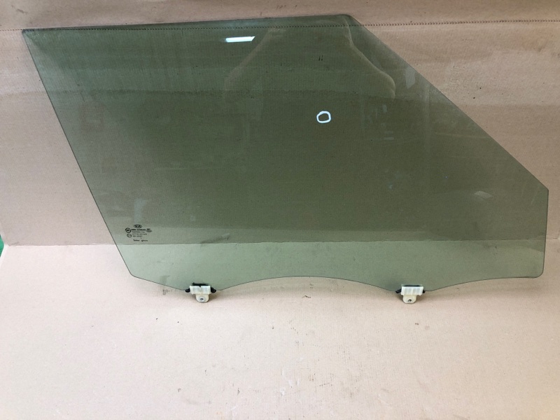 Запчасть стекло двери переднее правое KIA SOUL AM 08-13 2011 G4NA 82421-2K030 Б/У Стекло двери переднее правое KIA SOUL AM 08-13 2011 G4NA 82421-2K030 Б/У