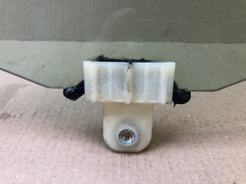 Стекло двери переднее правое SOUL AM 08-13 2011 G4NA Стекло двери переднее правое SOUL AM 08-13 2011 G4NA