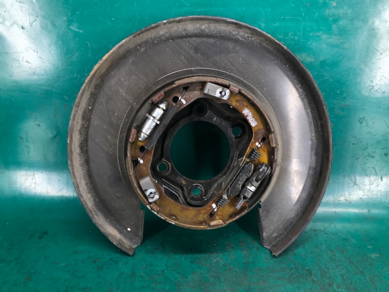 Тормозной механизм задний левый KIA OPTIMA TF 11-16 2013 TF 2.4 G4KK 582503Q100 Б/У