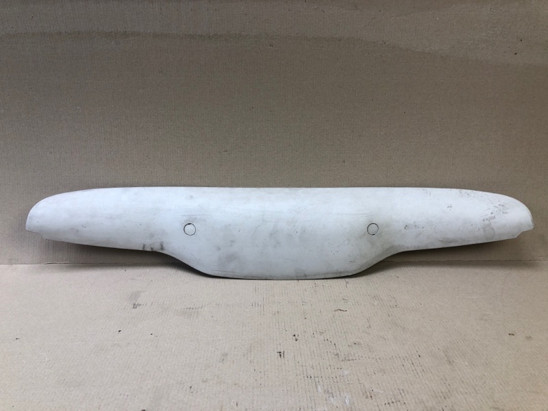 Запчасть обшивка крышки багажника FIAT 500 (312/FF) 07-19 2012 1.4 16V 68070066AA Б/У Обшивка крышки багажника FIAT 500 (312/FF) 07-19 2012 1.4 16V 68070066AA Б/У