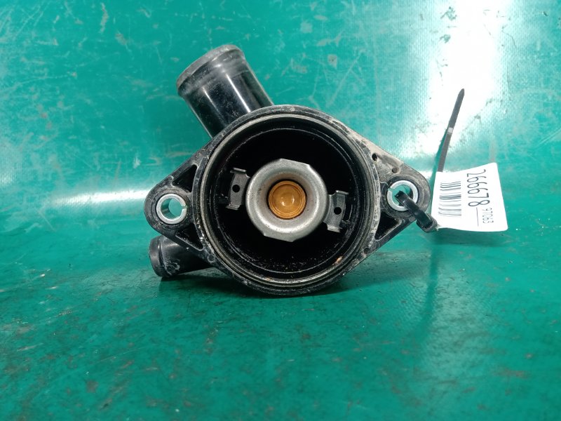 Корпус термостата CAMRY 50 12-15 2013 2.5 2ARFXE