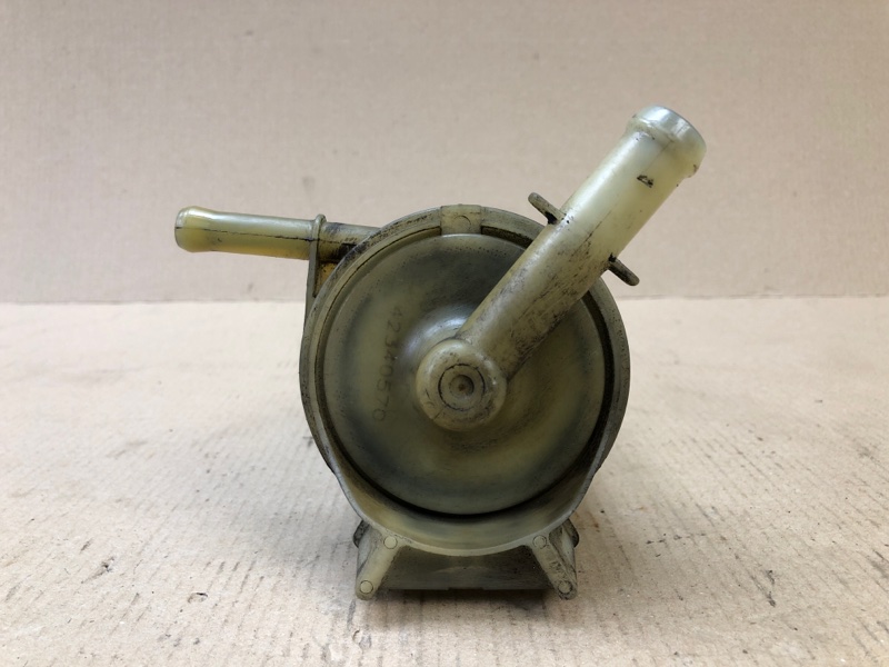 Бачок ГУР COROLLA 120 00-07 2004 ZZE130L 1.8L 1ZZ-FE