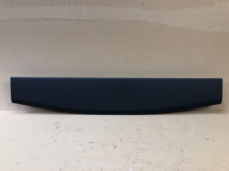 Обшивка крышки багажника HYUNDAI SANTA FE (DM) 12-18 2013 2.4 G4KJ 81760-4Z000-RYN Б/У