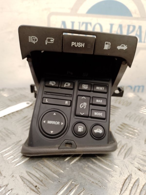 Блок кнопок торпедо GS350 GS300 05-11