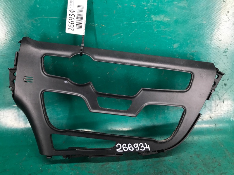 Накладка торпедо KIA OPTIMA TF 11-16 2013 TF 2.4 G4KK 847302T500CA Б/У