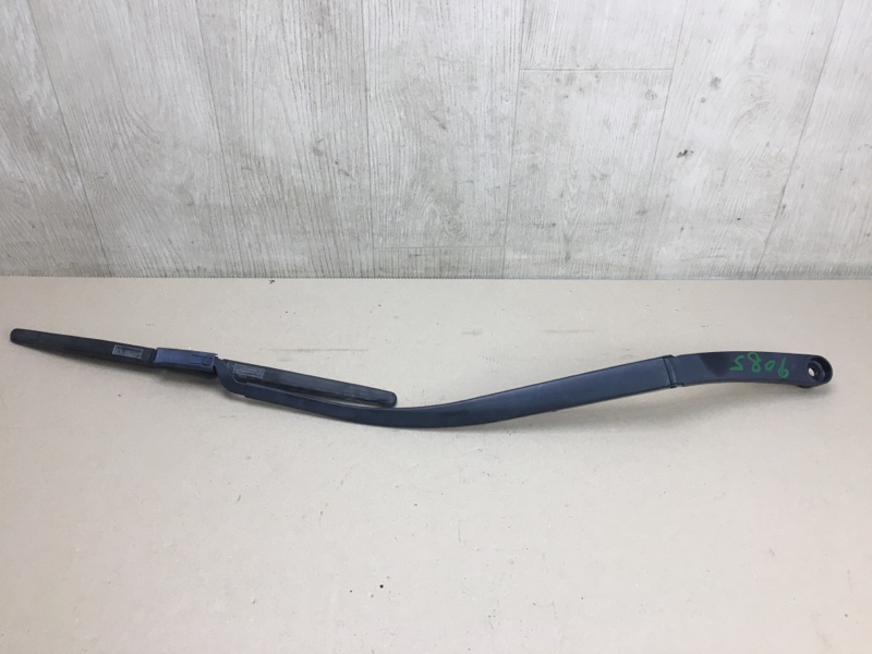 Поводок стеклоочистителя передний правый HYUNDAI SONATA YF 10-14 2012 Седан 2.4 G4KK 98321-3S000 Б/У