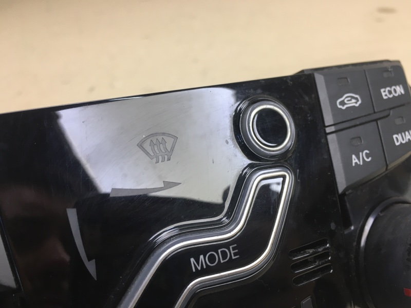 Блок управления печкой SONATA YF 10-14 2012 Седан 2.4 G4KK