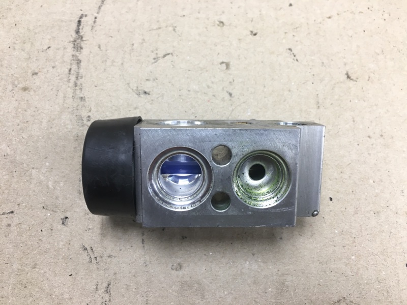 Клапан кондиционера HYUNDAI SONATA YF 10-14 2012 Седан 2.4 G4KK 97626-4R000 Б/У