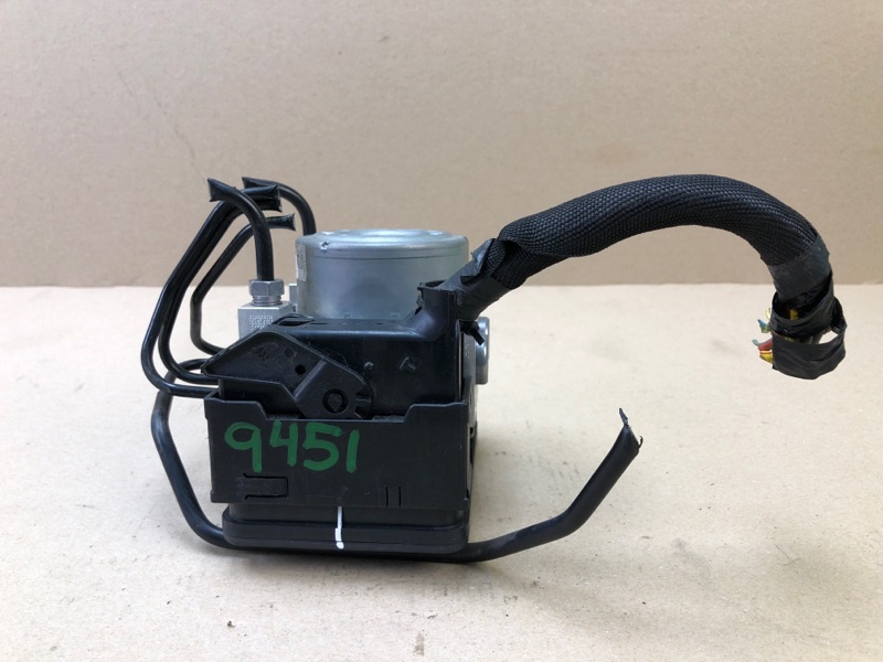 Блок ABS FOCUS 10-18 2018 MK3 2.0 C20HDEX