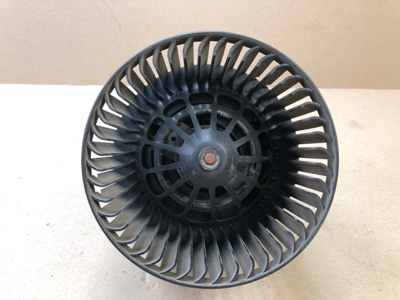 Моторчик печки FOCUS 10-18 2018 MK3 2.0 C20HDEX