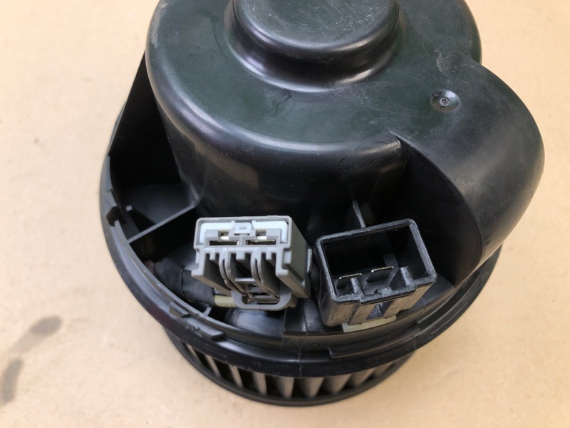 Моторчик печки FOCUS 10-18 2018 MK3 2.0 C20HDEX