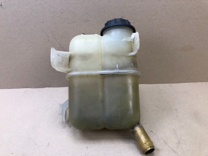 Бачок расширительный EDGE 06-14 2010 T35PDED Бачок расширительный EDGE 06-14 2010 T35PDED