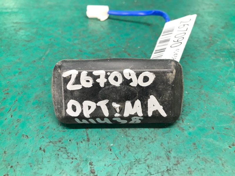 Кнопка открывания багажника наружная KIA OPTIMA TF 11-16 2013 TF 2.4 G4KK 81260-2G000 Б/У