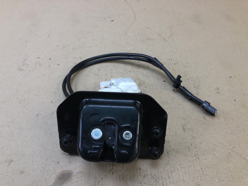 Замок крышки багажника FORD EDGE 06-14 2010 T35PDED 7T4Z-7843150-B Б/У