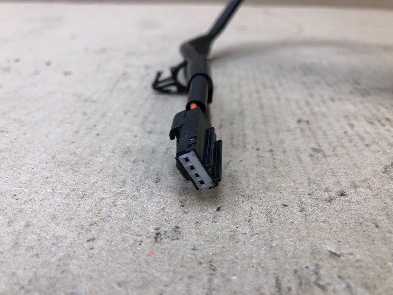 Замок крышки багажника EDGE 06-14 2010 T35PDED