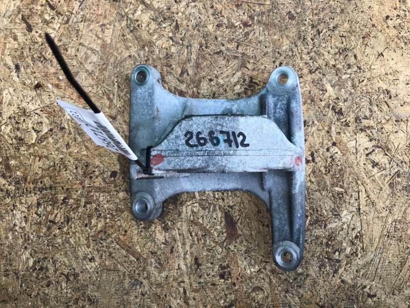 Кронштейн промежуточного вала NISSAN NV200 USA 13- 2018 2.0 MR20DE 39780-JD305 Б/У