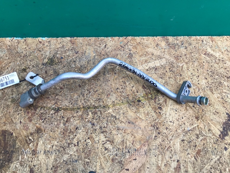 Трубка кондиционера NISSAN NV200 USA 13- 2018 2.0 MR20DE 92450-3LM0A Б/У