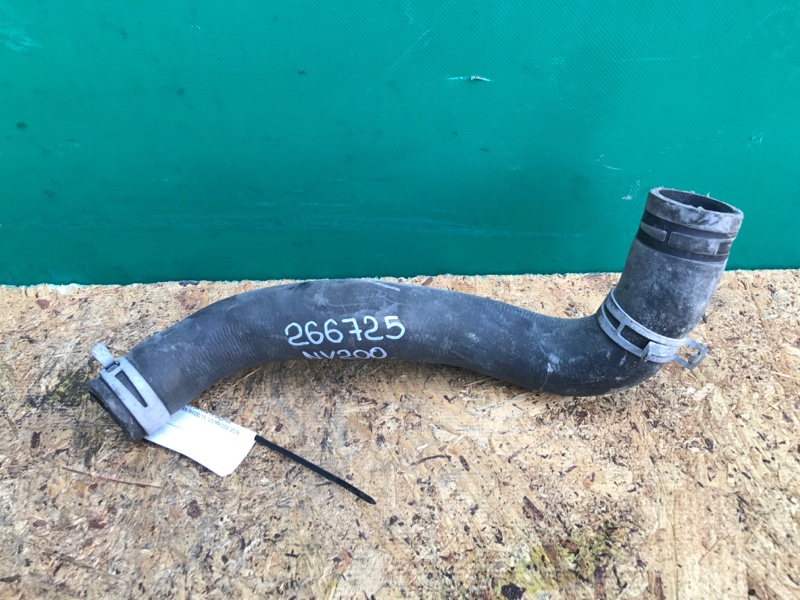 Патрубок системы охлаждения NISSAN NV200 USA 13- 2018 2.0 MR20DE 21503-3LM0A Б/У