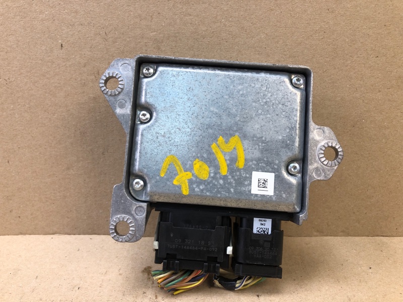 Блок управления AIRBAG EDGE 06-14 2010 T35PDED