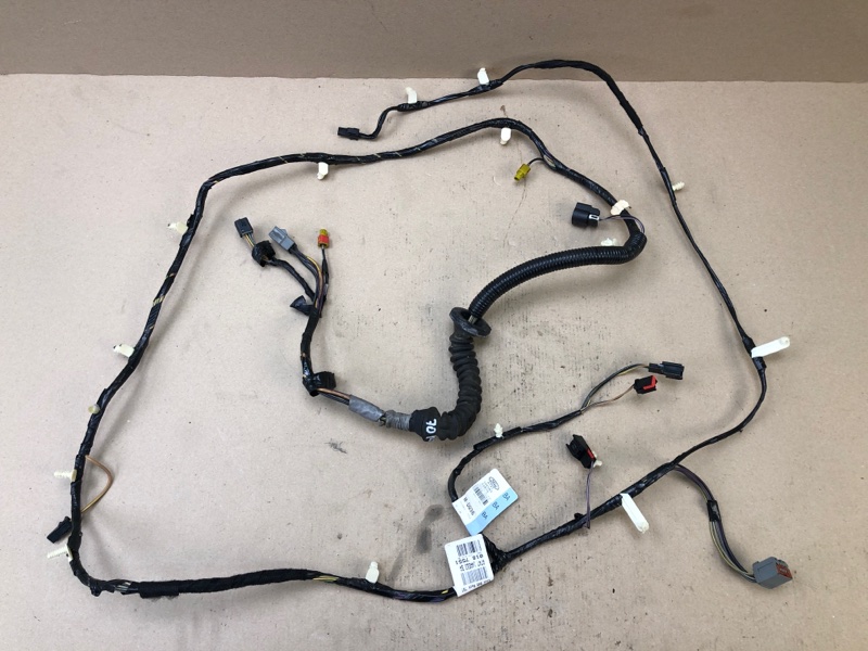 Запчасть проводка крышки багажника FORD EDGE 06-14 2010 T35PDED 8T4Z-14A412-BA Б/У Проводка крышки багажника FORD EDGE 06-14 2010 T35PDED 8T4Z-14A412-BA Б/У