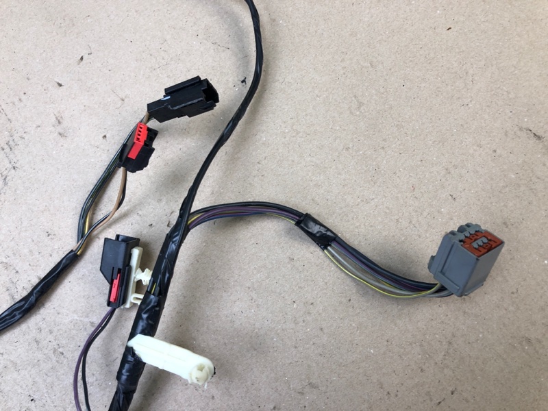 Проводка крышки багажника EDGE 06-14 2010 T35PDED Проводка крышки багажника EDGE 06-14 2010 T35PDED