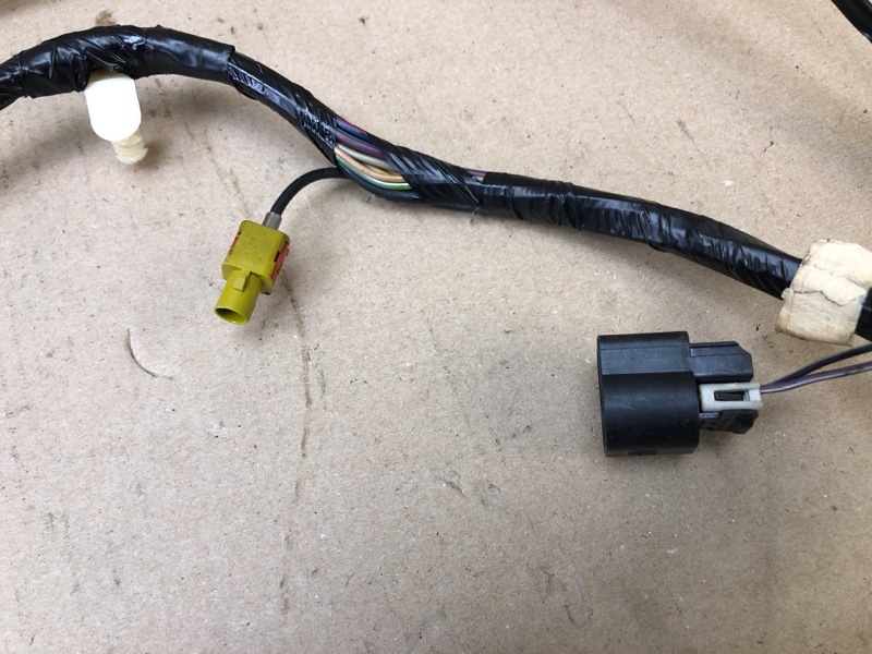 Проводка крышки багажника EDGE 06-14 2010 T35PDED Проводка крышки багажника EDGE 06-14 2010 T35PDED