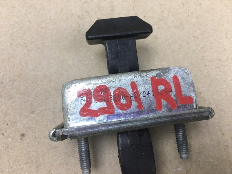 Ограничитель двери задний левый FOCUS 10-18 2016 MK3 2.0 C20HDEX