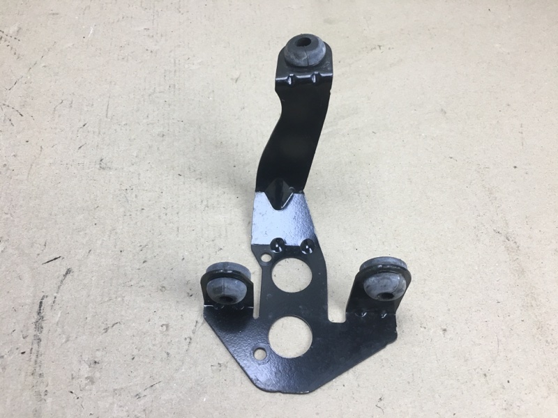 Кронштейн FORD FOCUS 10-18 2016 MK3 2.0 C20HDEX F1FZ-2B389-A Б/У