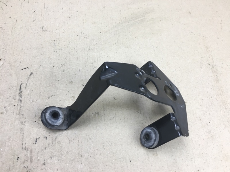 Кронштейн FOCUS 10-18 2016 MK3 2.0 C20HDEX