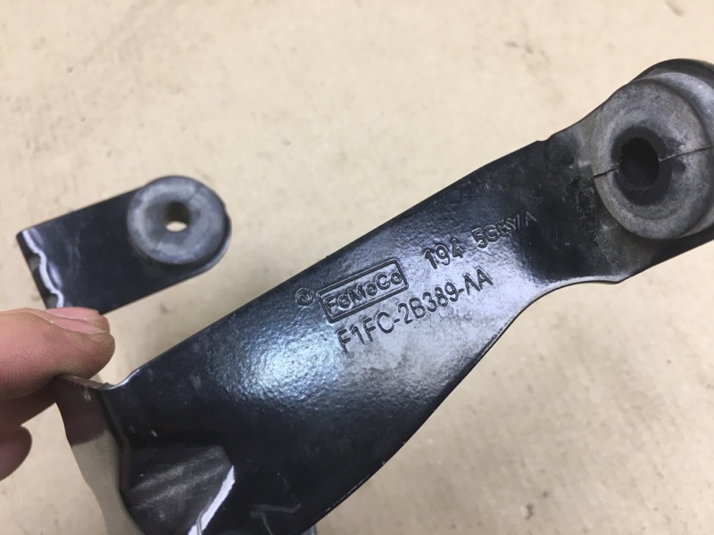 Кронштейн FOCUS 10-18 2016 MK3 2.0 C20HDEX