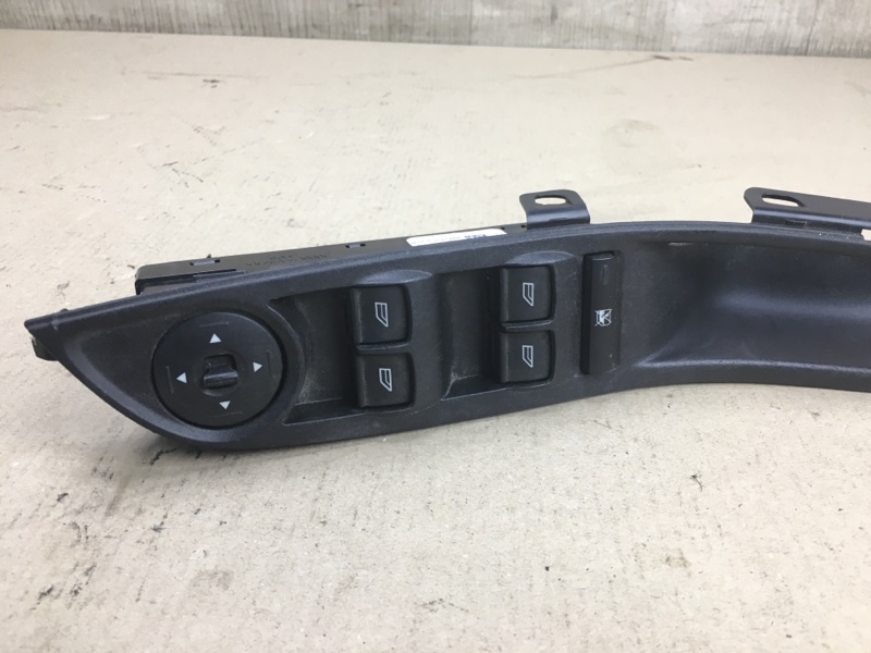 Блок управления стеклоподъемниками передний левый FOCUS 10-18 2016 MK3 2.0 C20HDEX