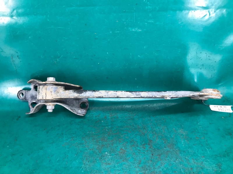 Рычаг задней подвески продольный левый TOYOTA RAV4 05-12 3.5 2GR-FE Рычаг задней подвески продольный левый TOYOTA RAV4 05-12 3.5 2GR-FE