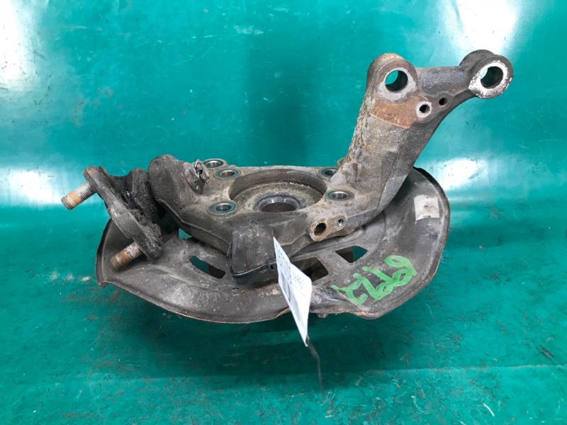 Кулак поворотный правый RAV4 05-12 2007 3.5 2GR-FE Кулак поворотный правый RAV4 05-12 2007 3.5 2GR-FE