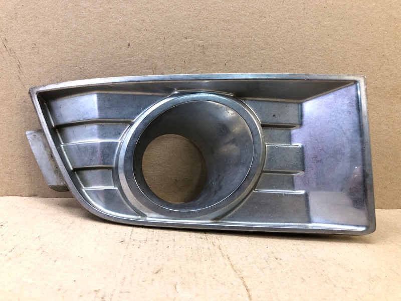 Накладка противотуманной фары передняя правая FORD EDGE 06-14 2010 T35PDED 7T4Z-17E810-B Б/У