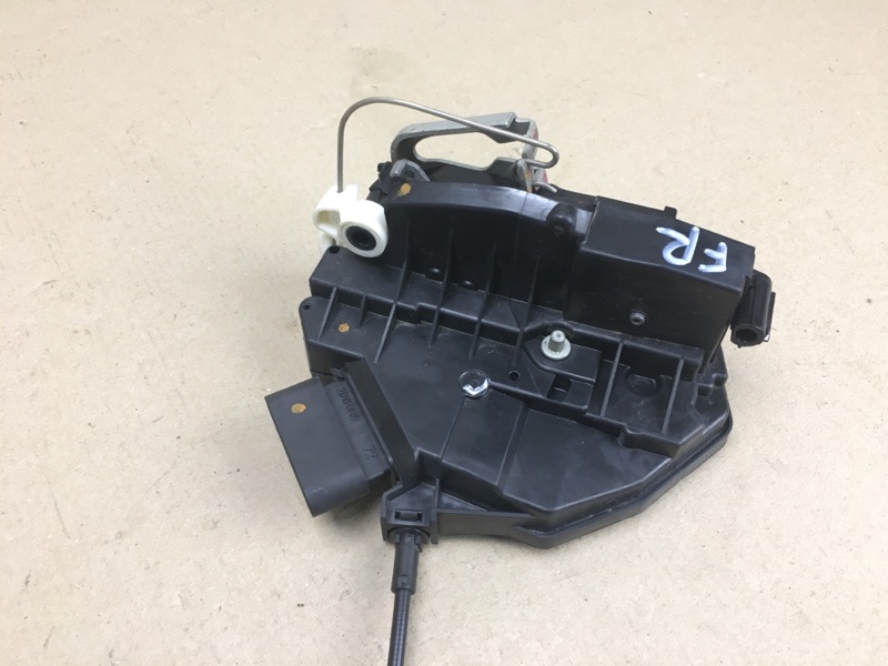 Замок двери передний правый FOCUS 10-18 2016 MK3 2.0 C20HDEX