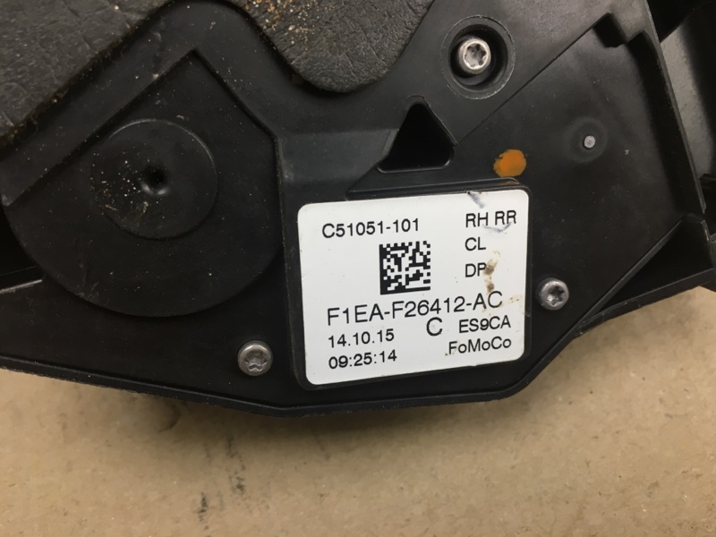 Замок двери задний правый FOCUS 10-18 2016 MK3 2.0 C20HDEX