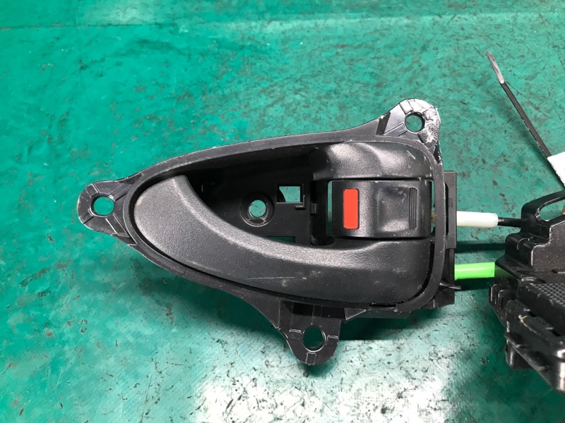 Замок двери задний правый RAV4 05-12 2007 3.5 2GR-FE