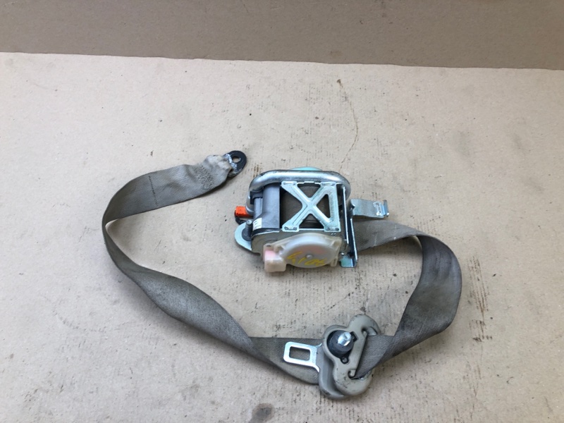 Запчасть ремень безопасности передний левый FORD EDGE 06-14 2010 T35PDED 8T4Z-78611B09-AA Б/У Ремень безопасности передний левый FORD EDGE 06-14 2010 T35PDED 8T4Z-78611B09-AA Б/У