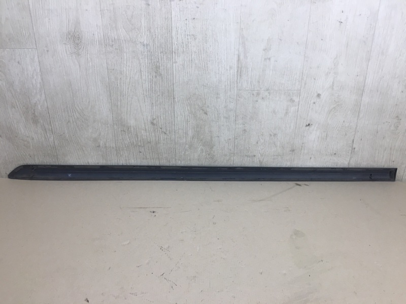 Накладка двери передняя левая CAMRY 40 06-11