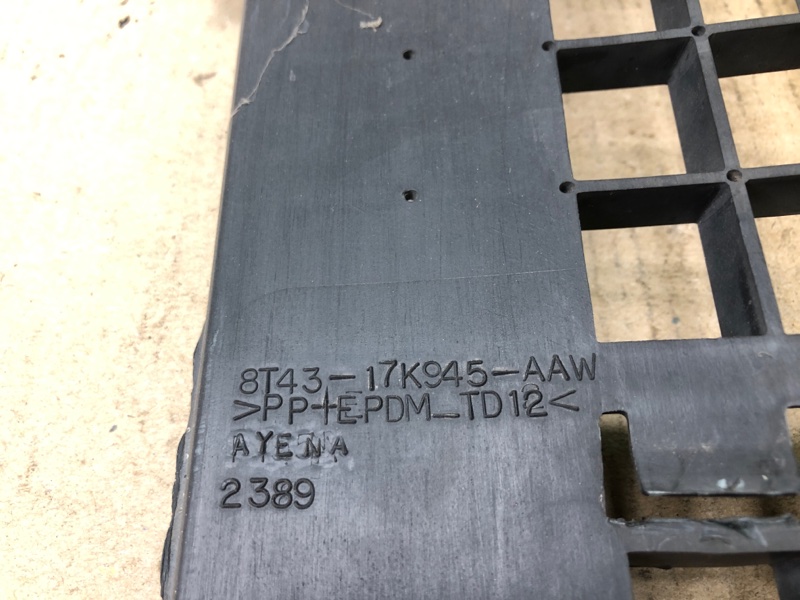 Решетка переднего бампера EDGE 06-14 2010 T35PDED