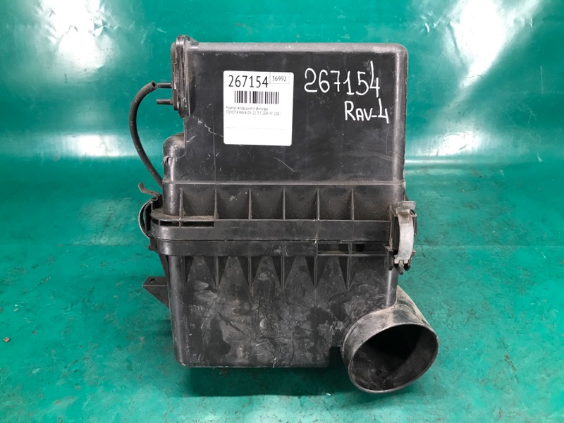 Корпус воздушного фильтра TOYOTA RAV4 05-12 2007 3.5 2GR-FE 17700-31622 Б/У