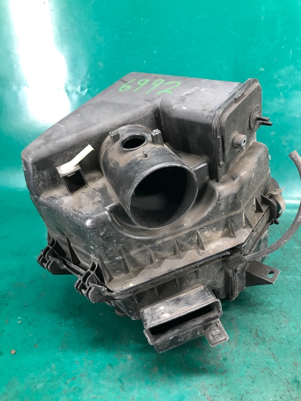 Корпус воздушного фильтра RAV4 05-12 2007 3.5 2GR-FE