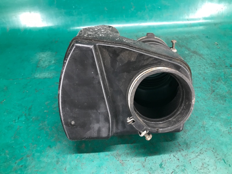 Резонатор воздушного фильтра RAV4 05-12 2007 3.5 2GR-FE