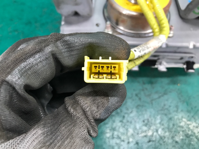 Подушка безопасности пассажира RAV4 05-12 2007 3.5 2GR-FE Подушка безопасности пассажира RAV4 05-12 2007 3.5 2GR-FE