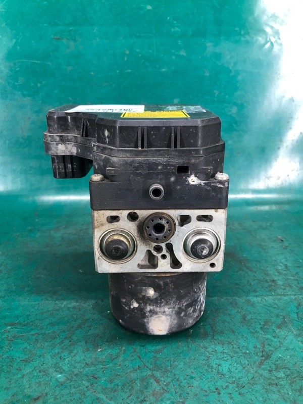 Блок ABS RAV4 05-12 2007 3.5 2GR-FE