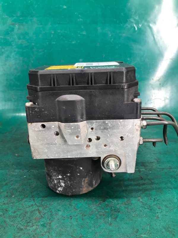 Блок ABS RAV4 05-12 2007 3.5 2GR-FE