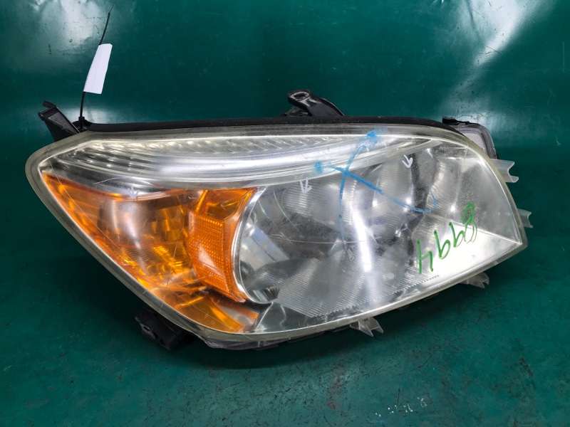 Запчасть фара правая TOYOTA RAV4 05-12 2008 3.5 2GR-FE 81130-42331 Б/У Фара правая TOYOTA RAV4 05-12 2008 3.5 2GR-FE 81130-42331 Б/У